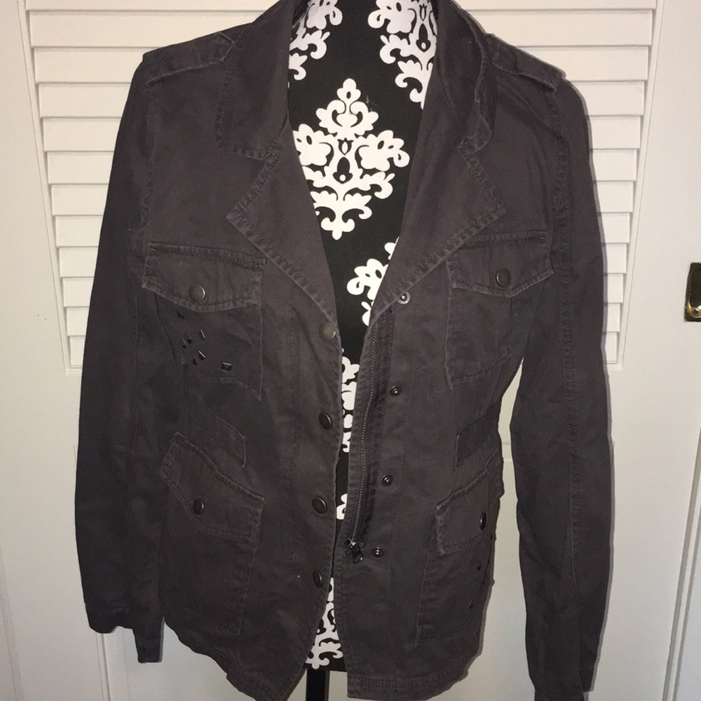 Gray Jacket!